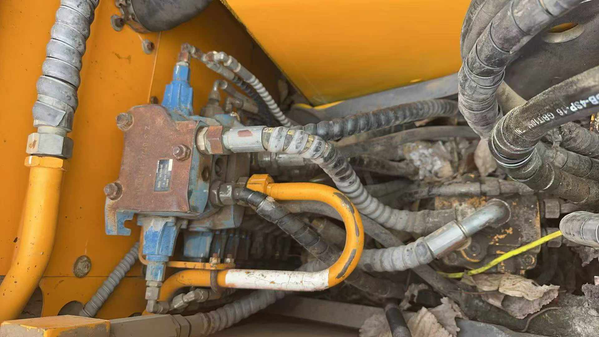 Buy Sany SY65C-9 Used Excavator / 8