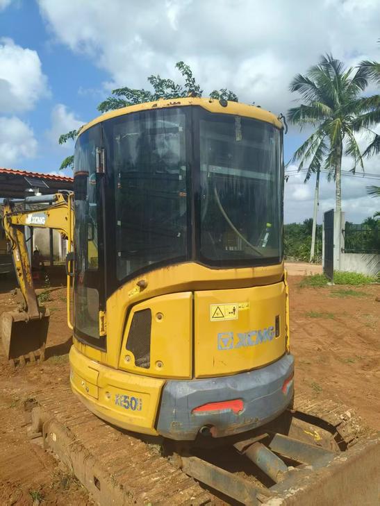 Buy XCMG XE35U Used Excavator / 1