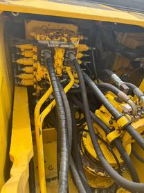 Buy Komatsu PC200-7 Used Excavator / 6 Buy Komatsu PC200-7 Used Excavator / 6