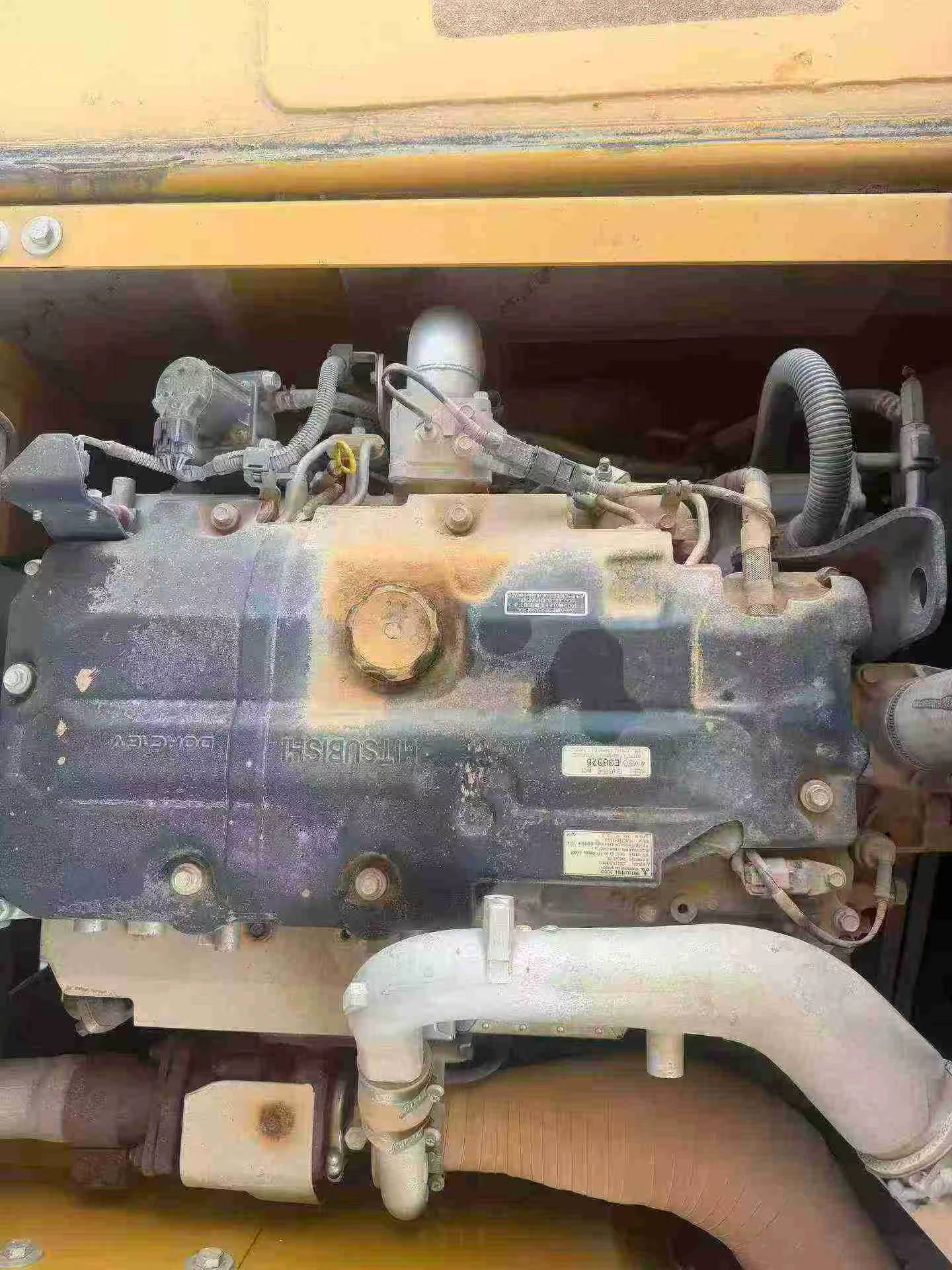Buy Sany SY205C Used Excavator / 8