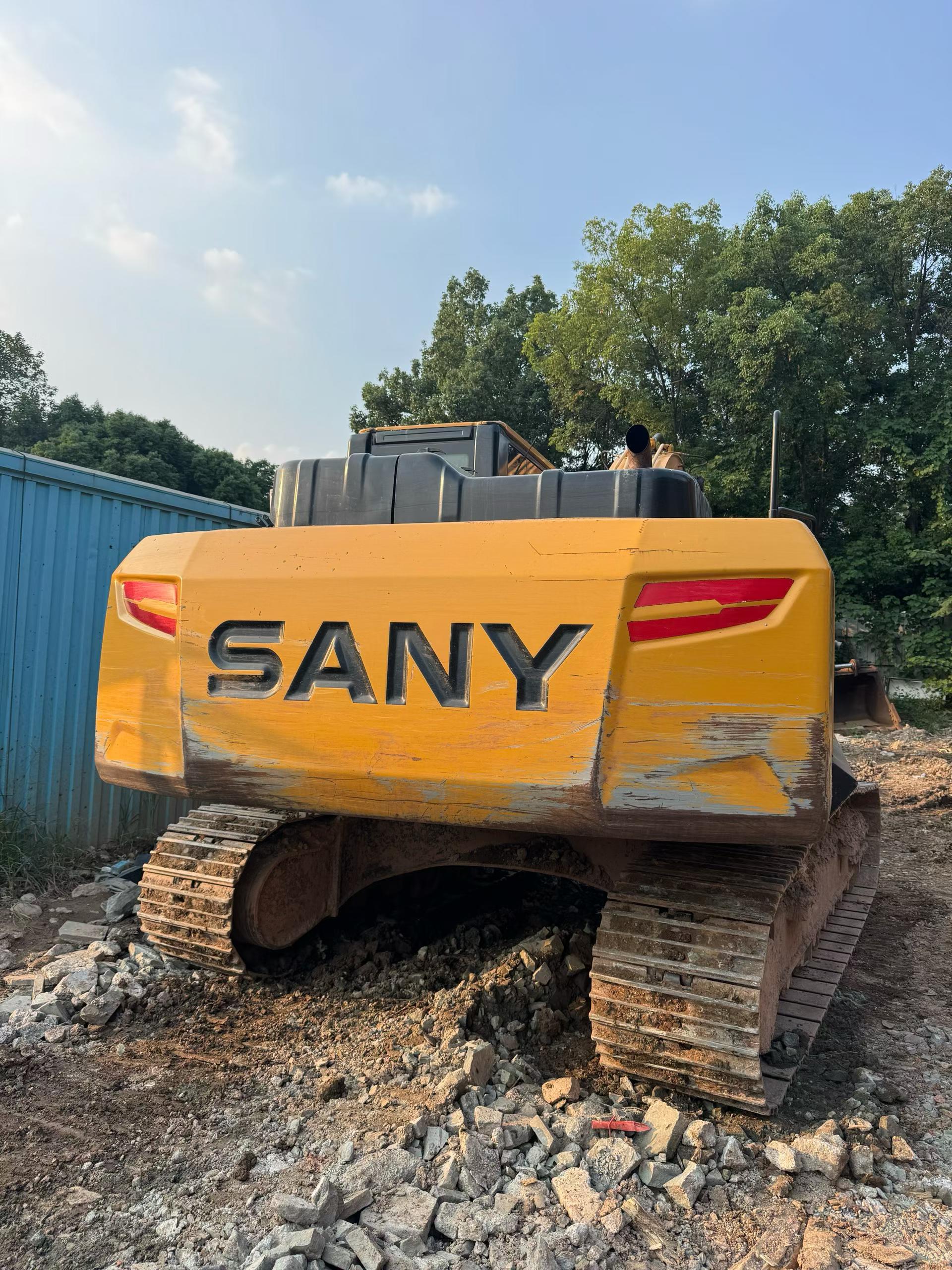 Buy Sany SY255H Used Excavator / 3