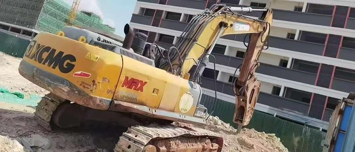 Buy XCMG XE400T Used Excavator / 1
