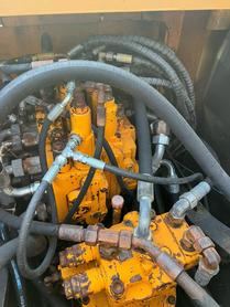 Buy Sany SY135 Used Excavator / 4 Buy Sany SY135 Used Excavator / 4