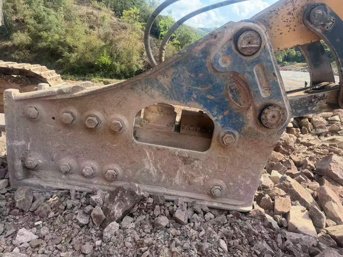Buy Sany SY600HB Used Excavator / 8