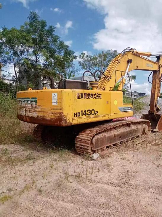 Buy Kato HD1430 Used Excavator / 1
