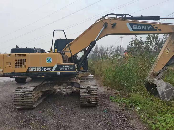 Buy Sany SY205C Used Excavator / 1