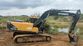 Buy Hyundai R215VS Used Excavator / 2 Buy Hyundai R215VS Used Excavator / 2