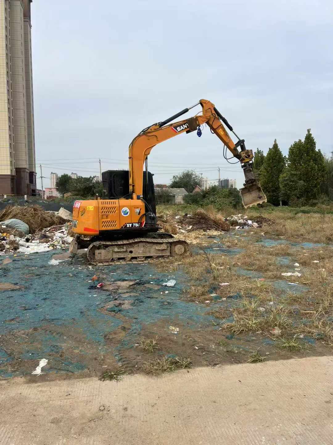 Buy Sany SY75 Used Excavator / 5