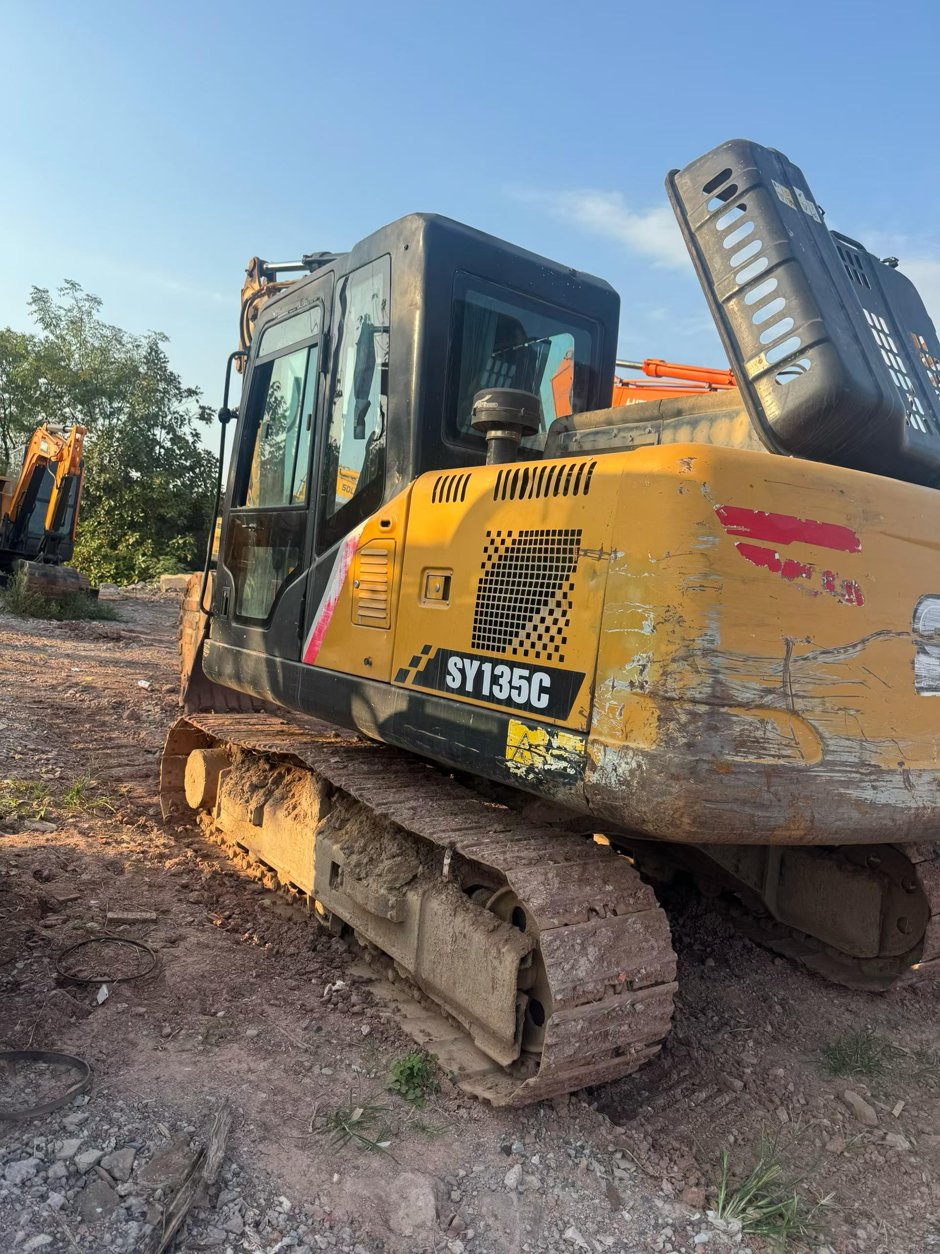 Buy Sany SY125C Used Excavator / 2