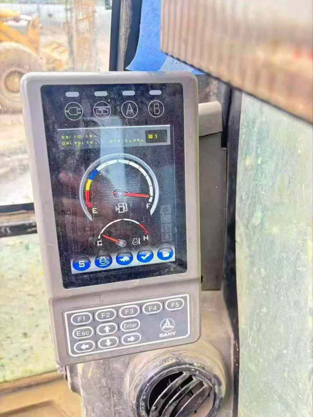 Buy Sany SY155C Used Excavator / 4