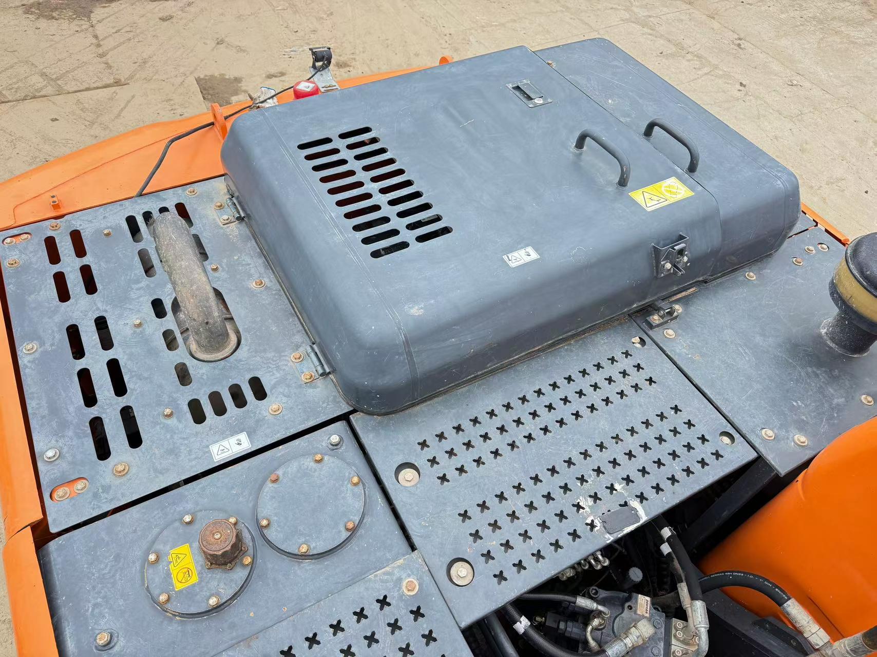 Buy Doosan DH215-7 Used Excavator / 7