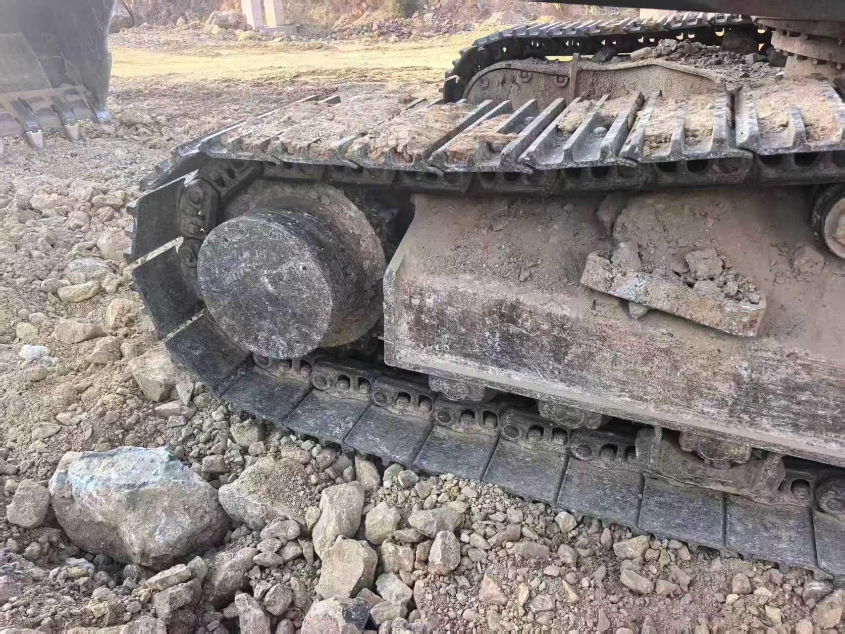 Buy Doosan DX380LC-5 Used Excavator / 3