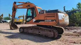 Buy Doosan DH220 Used Excavator / 3 Buy Doosan DH220 Used Excavator / 3
