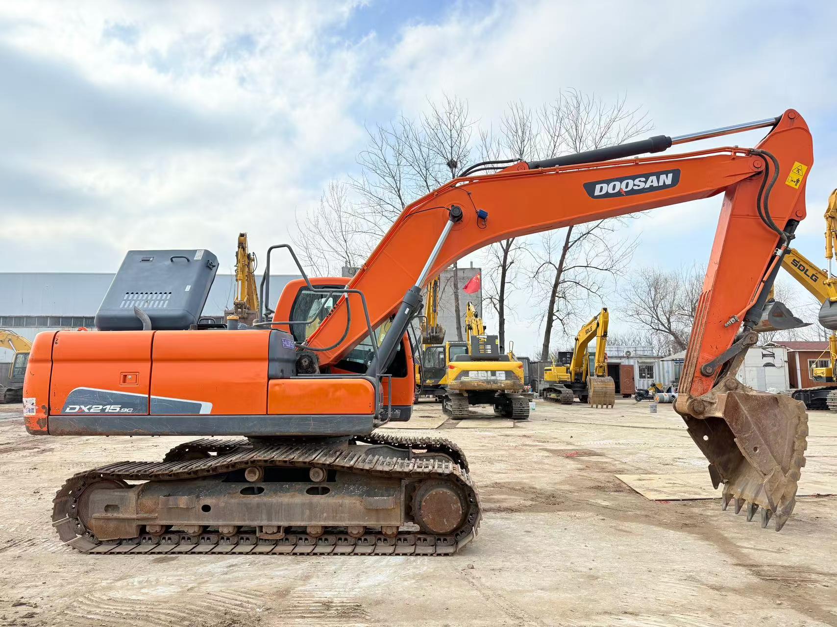 Buy Doosan DH215-9 Used Excavator / 2