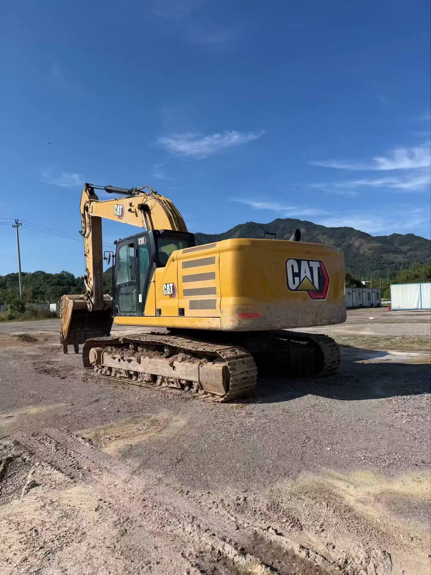 Buy Caterpillar 330B Used Excavator / 2