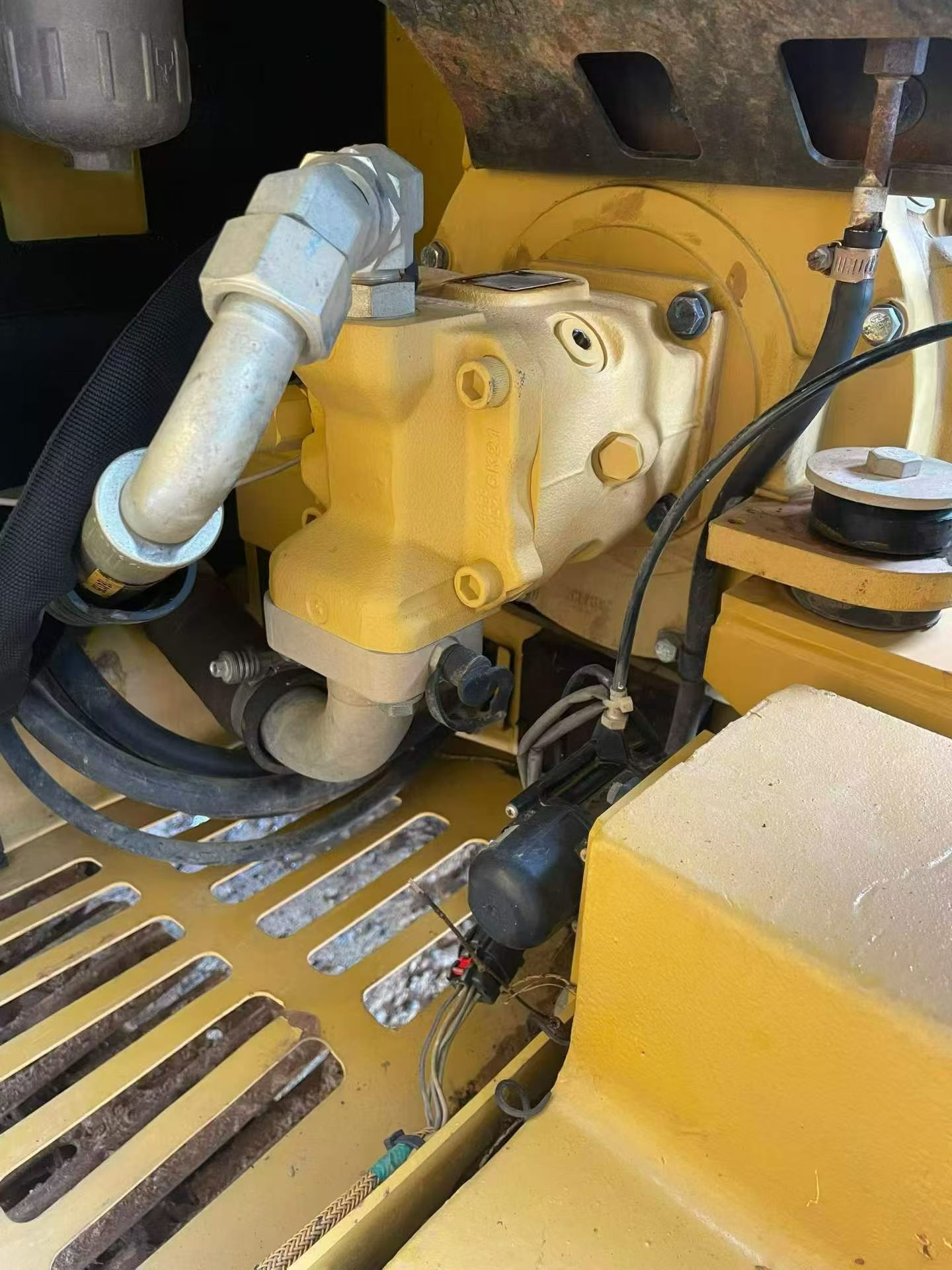 Buy Caterpillar 306D Used Excavator / 3