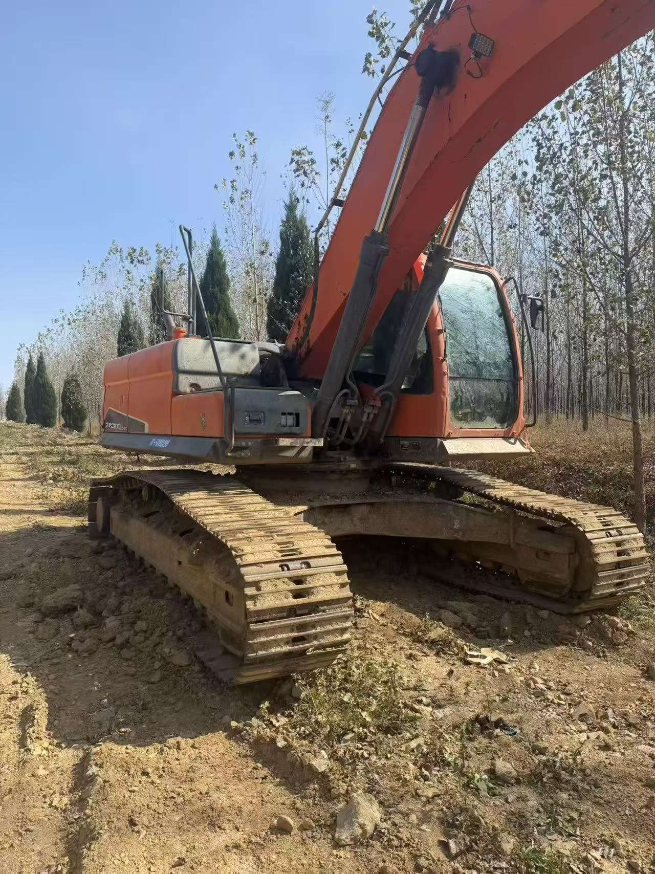 Buy Doosan DX260LC Used Excavator / 2