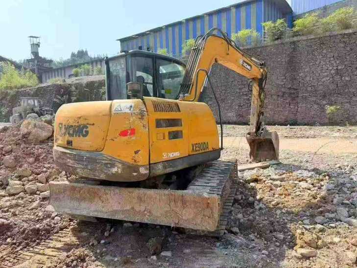 Buy XCMG XE75C Used Excavator / 1