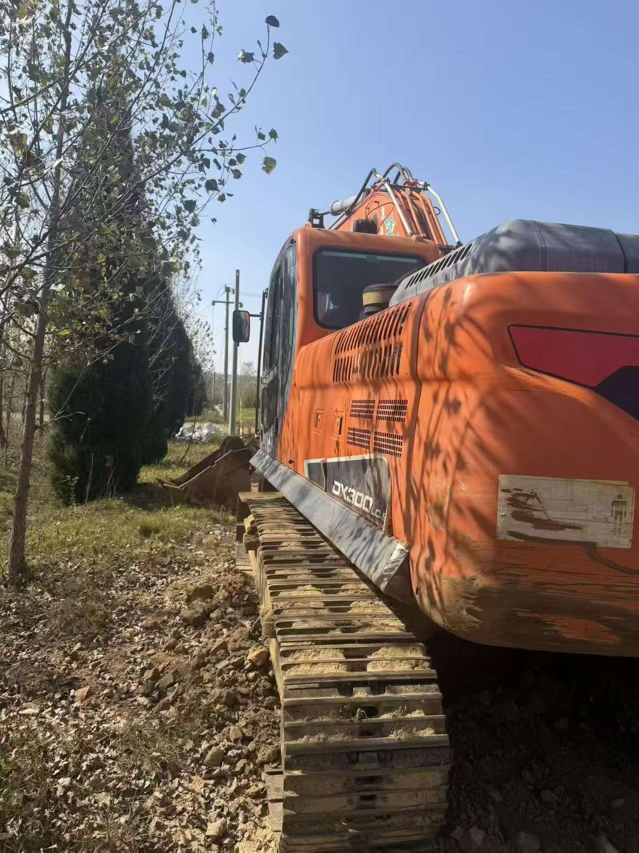Buy Doosan DX260LC Used Excavator / 8