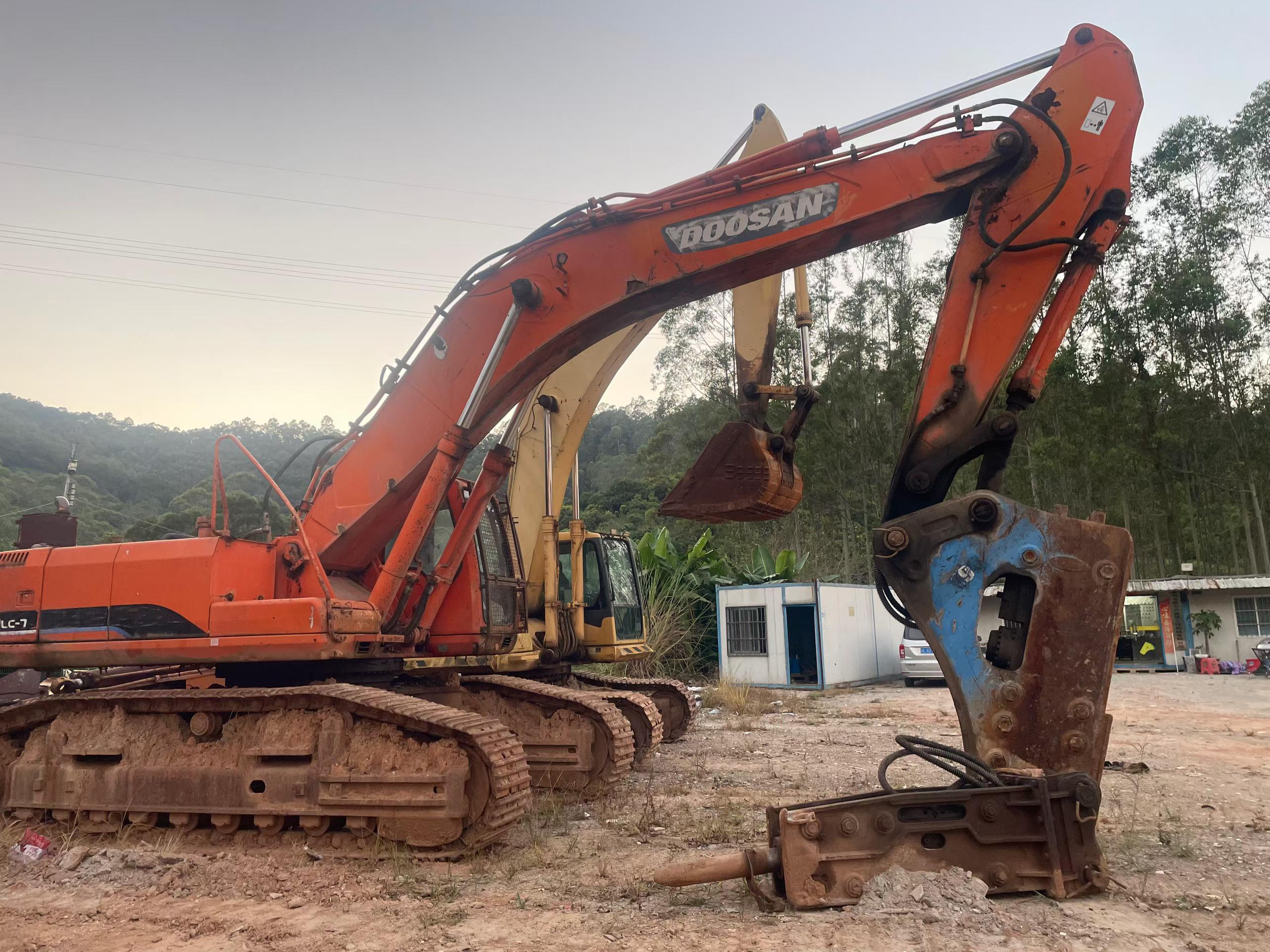 Acheter Pelle Doosan DH500 d'occasion / 2