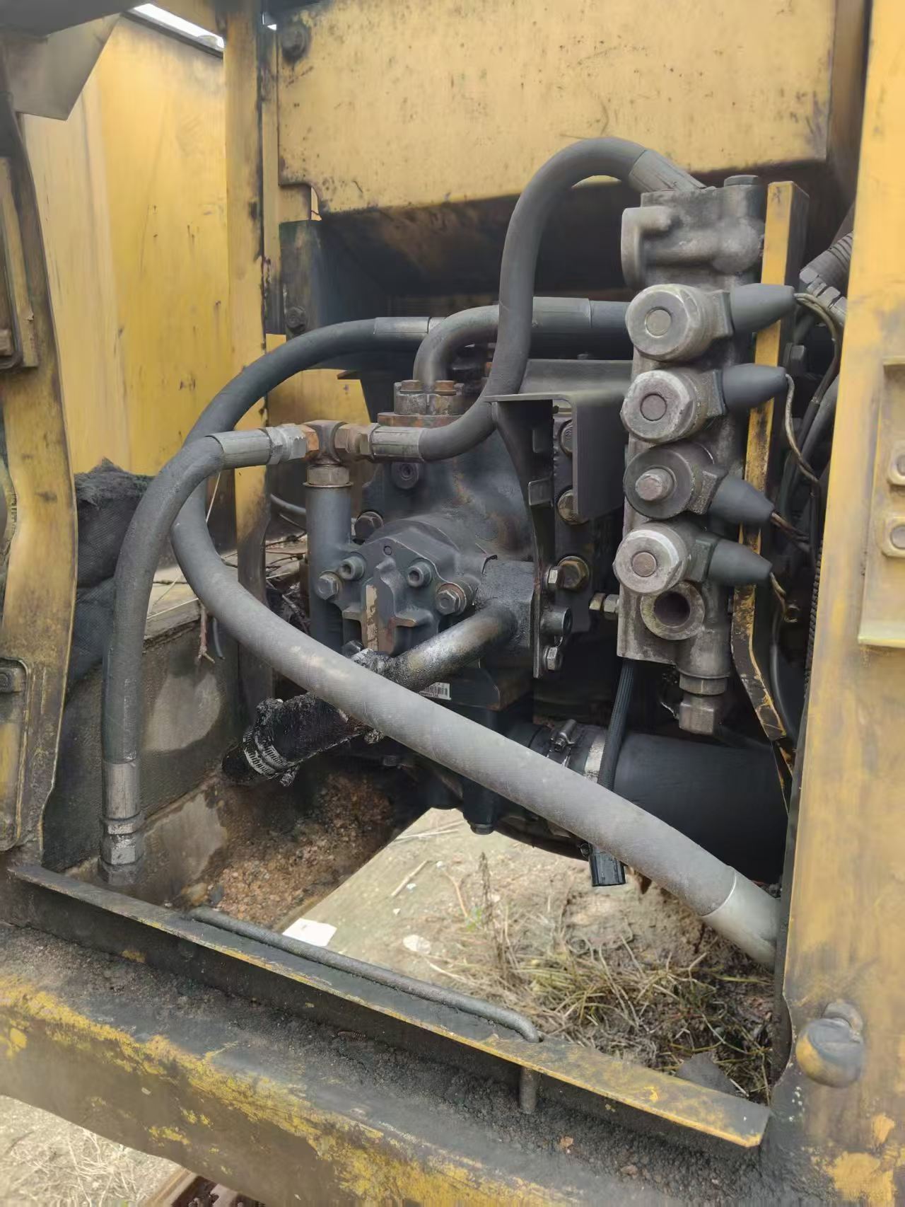 Buy Komatsu PC120-6E Used Excavator / 4