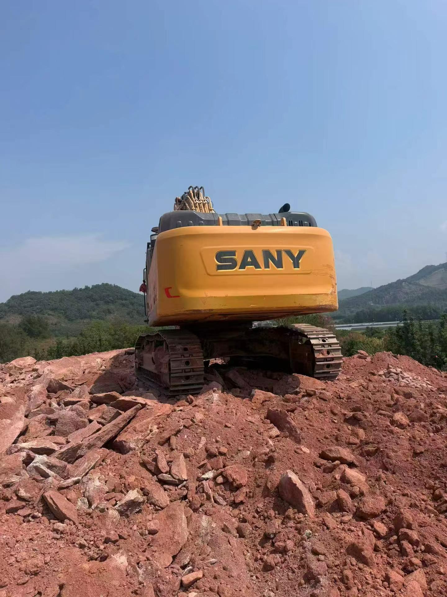 Buy Sany SY650H Used Excavator / 3