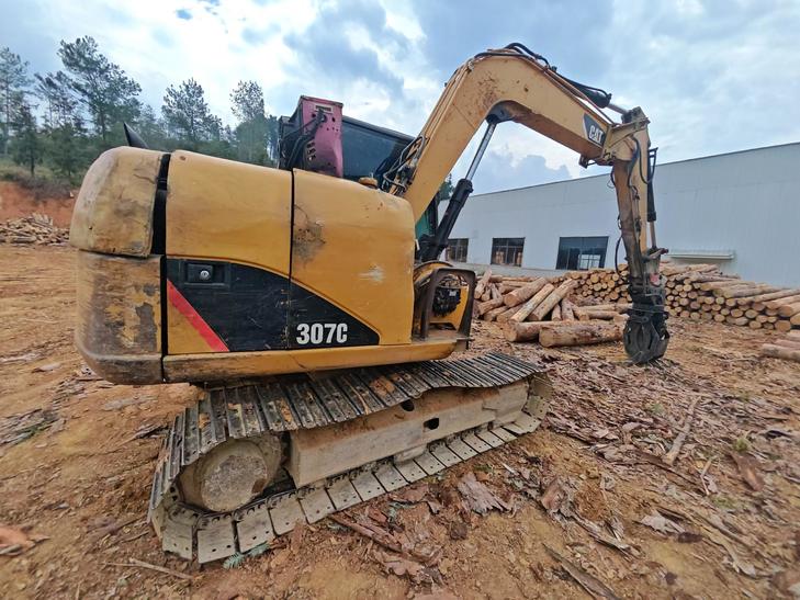 Buy Caterpillar 307C Used Excavator / 1