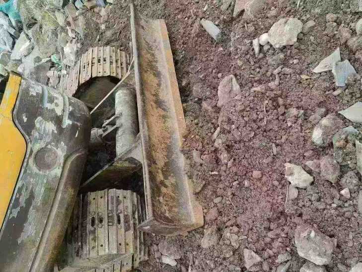 Buy XCMG XE60 Used Excavator / 1