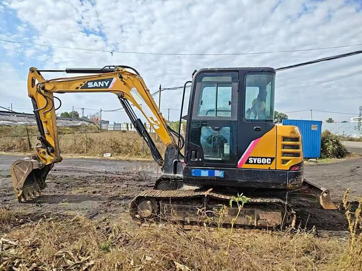 Buy Sany Used Excavator / 1