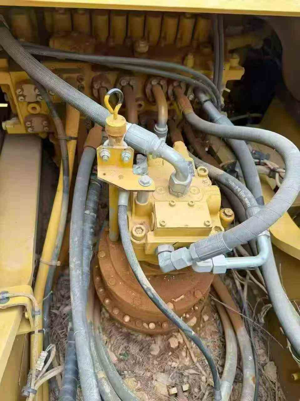 Buy Caterpillar 330B Used Excavator / 5
