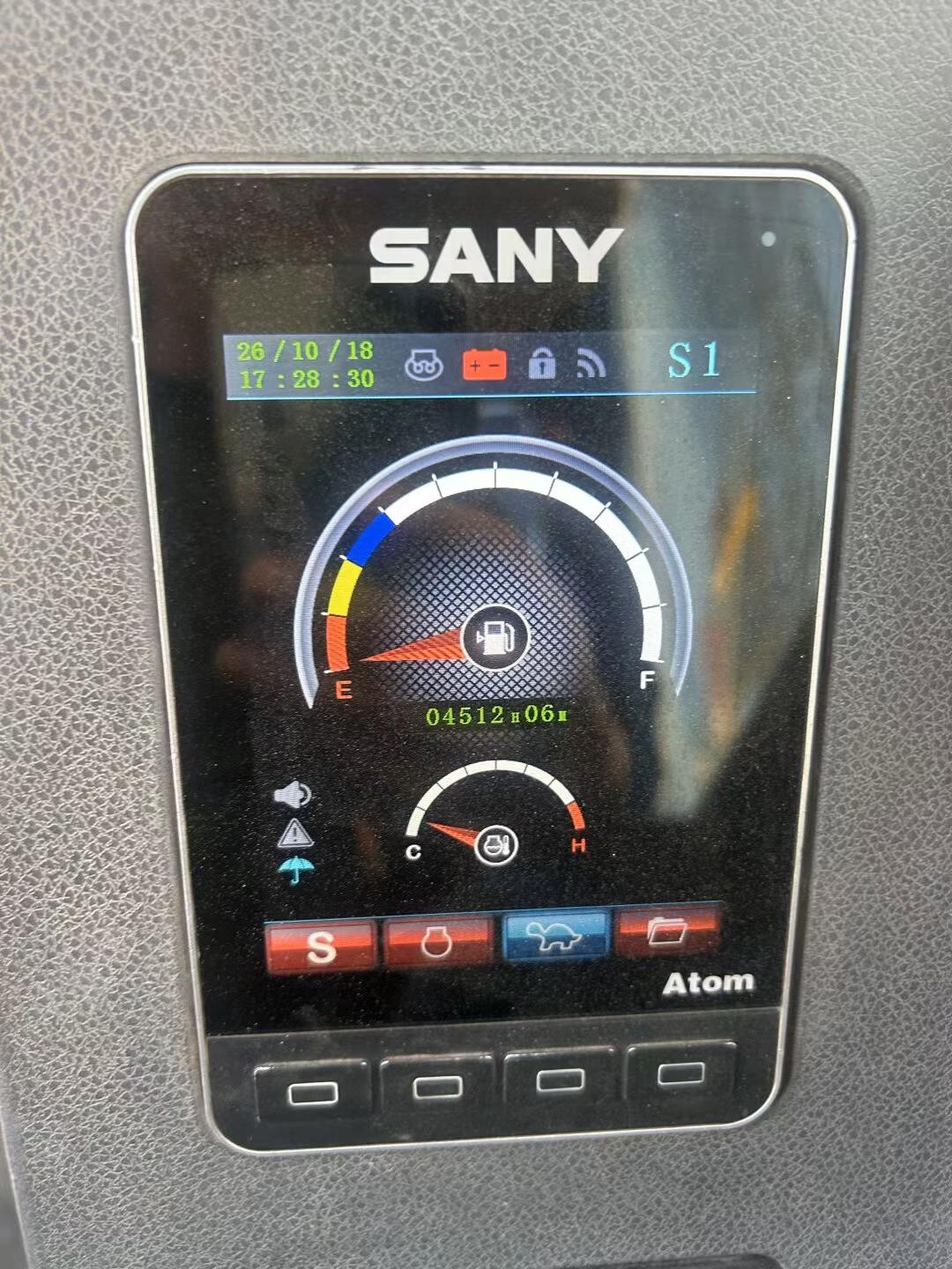 شراء حفارة Sany SY55C مستعملة / 4