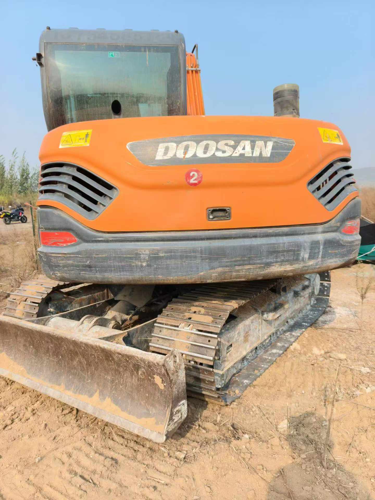 Compre Excavadora Doosan DX75 Usada / 3