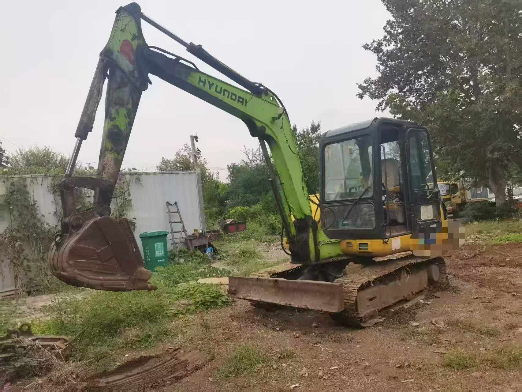 Buy Hyundai HX60 Used Excavator / 3