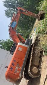 Buy Hitachi Used Excavator / 2 Buy Hitachi Used Excavator / 2