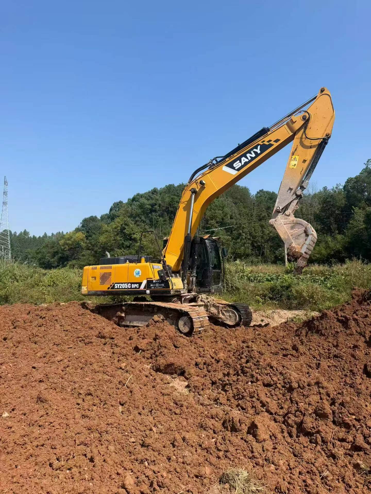 Buy Sany SY205C Used Excavator / 5