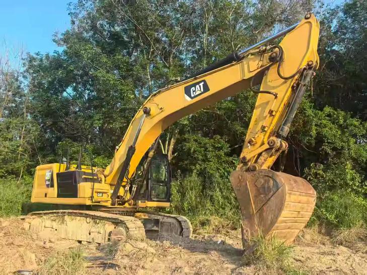 Buy Caterpillar 320GC Used Excavator / 1