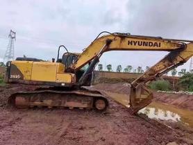 Buy Hyundai R215VS Used Excavator / 4 Buy Hyundai R215VS Used Excavator / 4