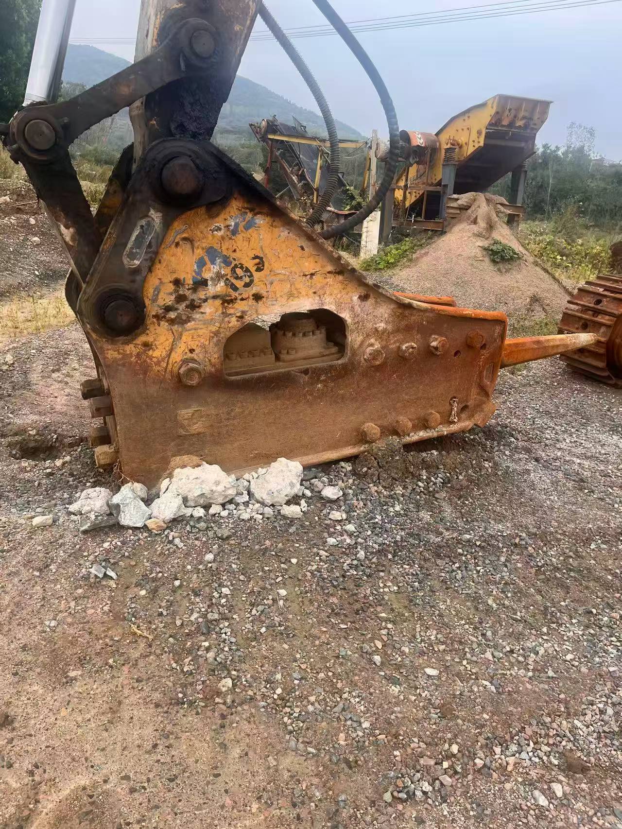 Buy XCMG Used Excavator / 3