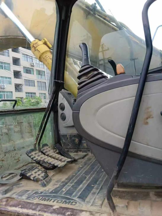 Buy Sumitomo SH210-5 Used Excavator / 1