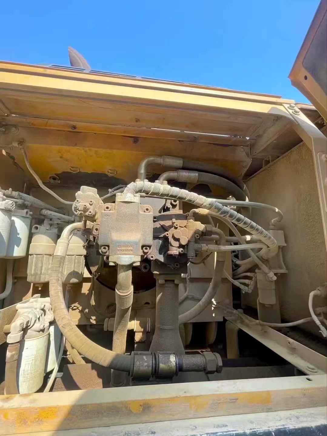 Купить Подержанный Экскаватор Sany SY550H / 6