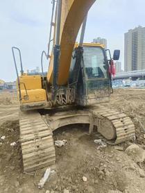 Buy Hyundai R215-7 Used Excavator / 2 Buy Hyundai R215-7 Used Excavator / 2