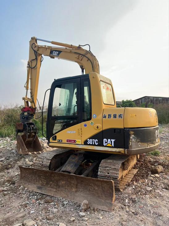 Buy Caterpillar 307C Used Excavator / 1