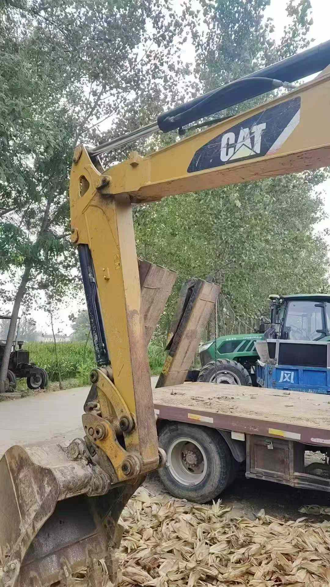 Buy Caterpillar 306D Used Excavator / 4