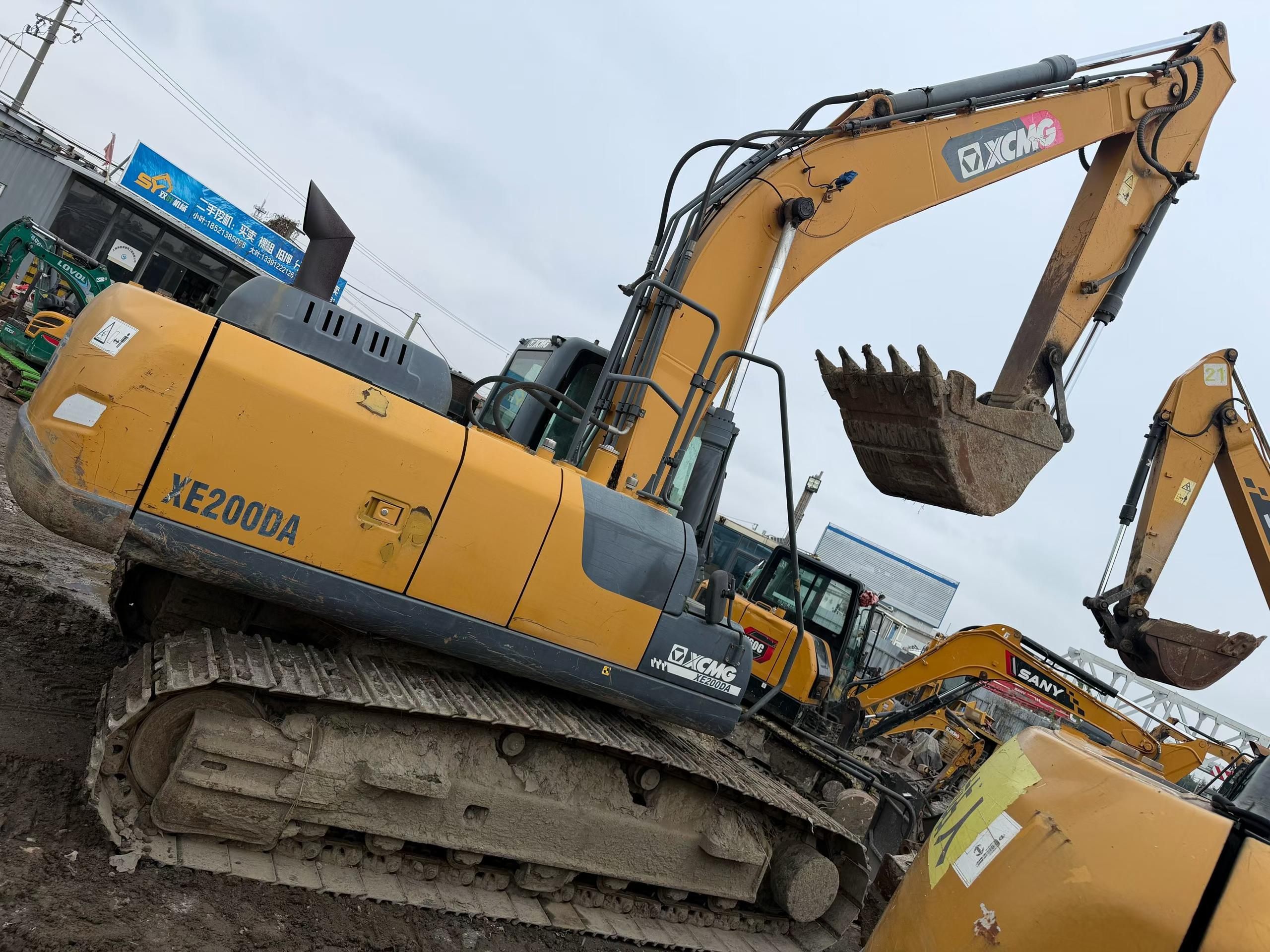Buy XCMG XE200 Used Excavator / 3