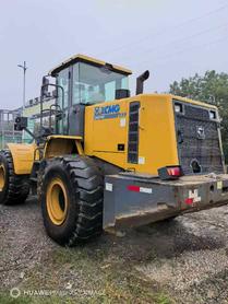 Buy XCMG LW500HV Used Loader / 3 Buy XCMG LW500HV Used Loader / 3