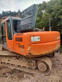 Buy Hitachi EX120-6 Used Excavator / 9 Buy Hitachi EX120-6 Used Excavator / 9