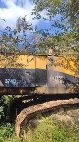 Buy Caterpillar 365C Used Excavator / 2 Buy Caterpillar 365C Used Excavator / 2