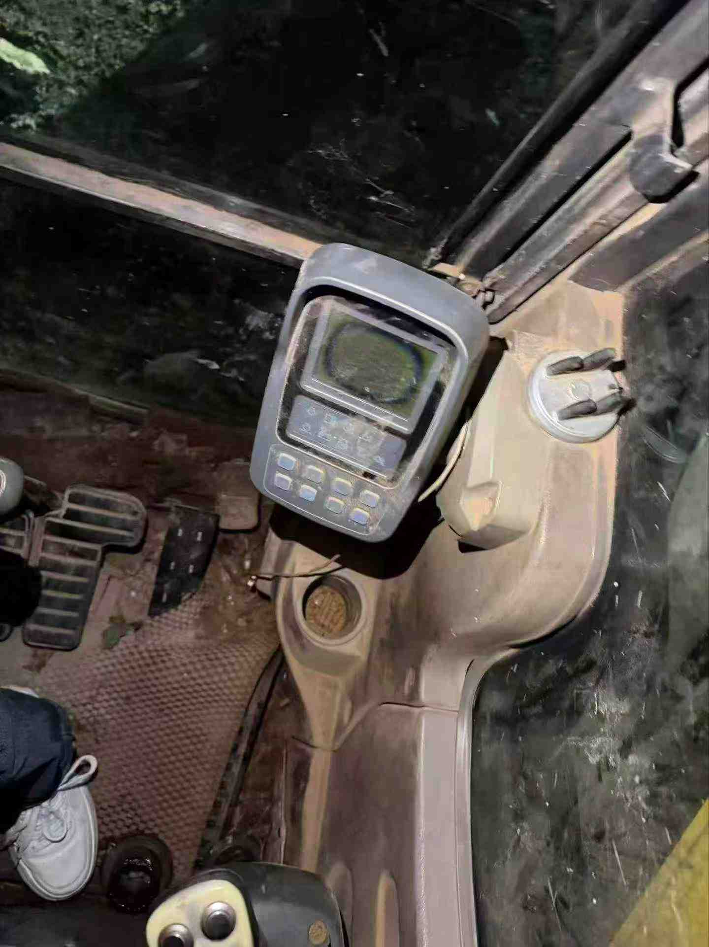 Buy XCMG XE80 Used Excavator / 3 Buy XCMG XE80 Used Excavator / 3