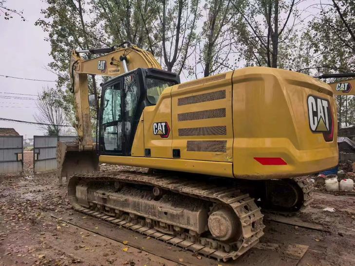 Buy Caterpillar 330B Used Excavator / 1
