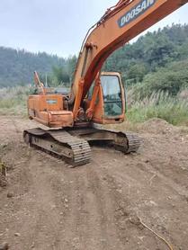 Buy Doosan DH220-9E Used Excavator / 5 Buy Doosan DH220-9E Used Excavator / 5